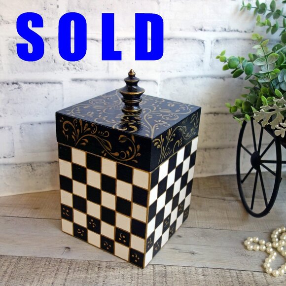 Checked Storage Box Buffalo Check Canister Checked Mantle Decor Courtly Decor - Picture 1 of 11